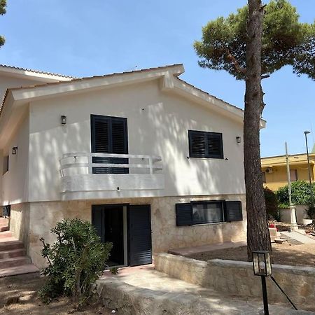 Casa Vacanze Amiche Del Mare 普尔萨诺 外观 照片